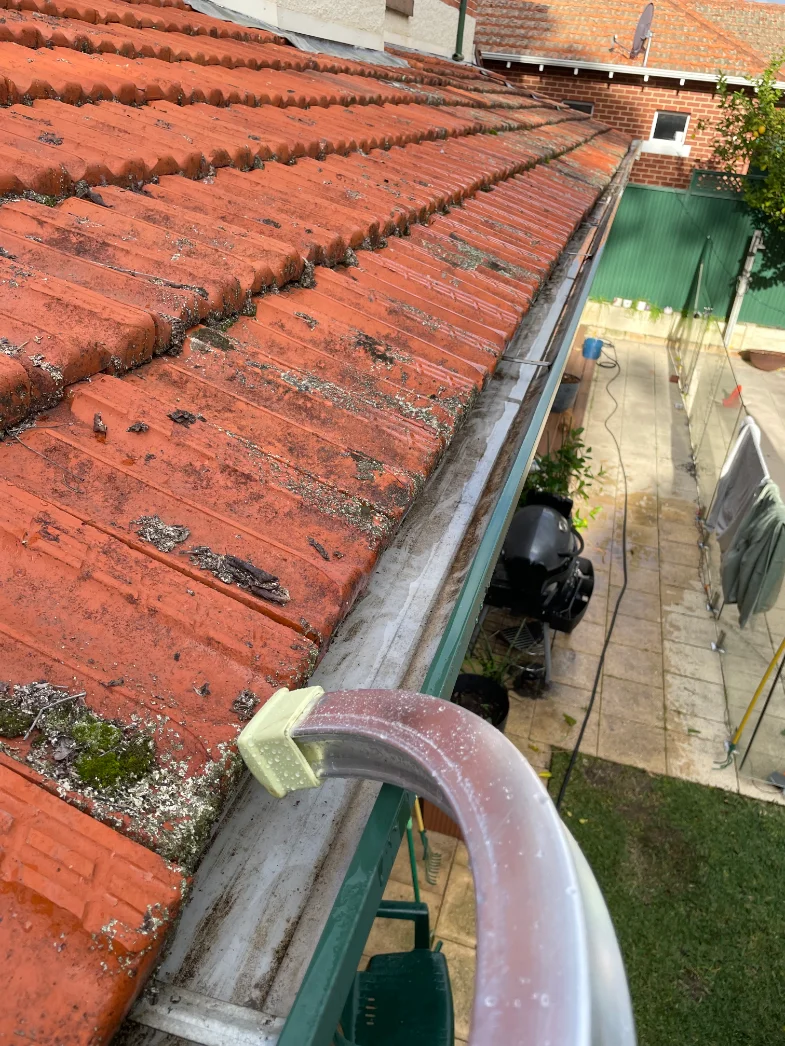 Same gutters after cleaning