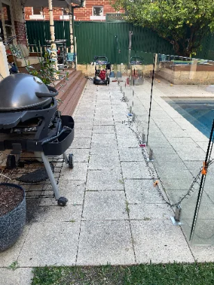 Driveway after pressure cleaning